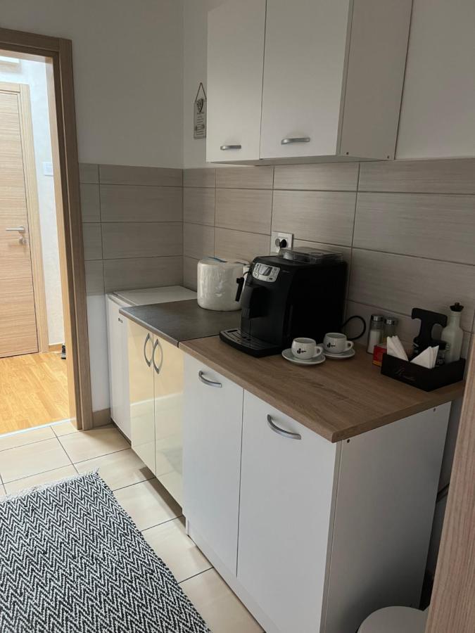 Apartman Didi-Free Parking Нови-Сад Экстерьер фото